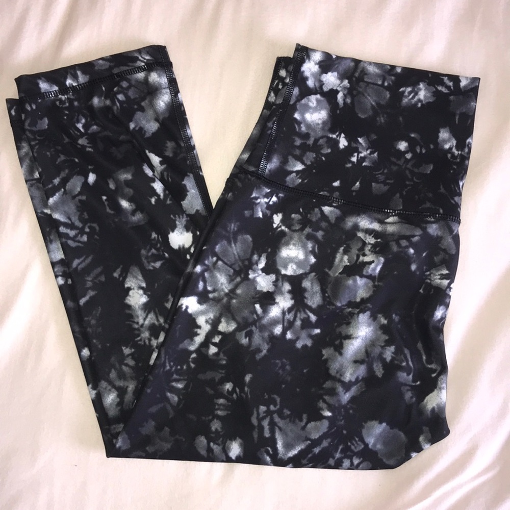 Lululemon Wunder under high rise shibori tie dye